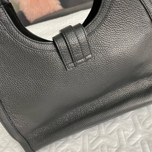 Leopard/Leather Handbag or Shoulder bag. - Picture 2 of 6